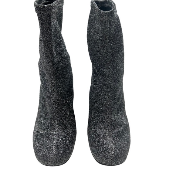 TOPSHOP Silver Mesh Stretch Booties - Picture 2 of 7